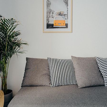 Charmante Maison Avec Jardin Sans Vis-A-Vis Saint-Fons エクステリア 写真