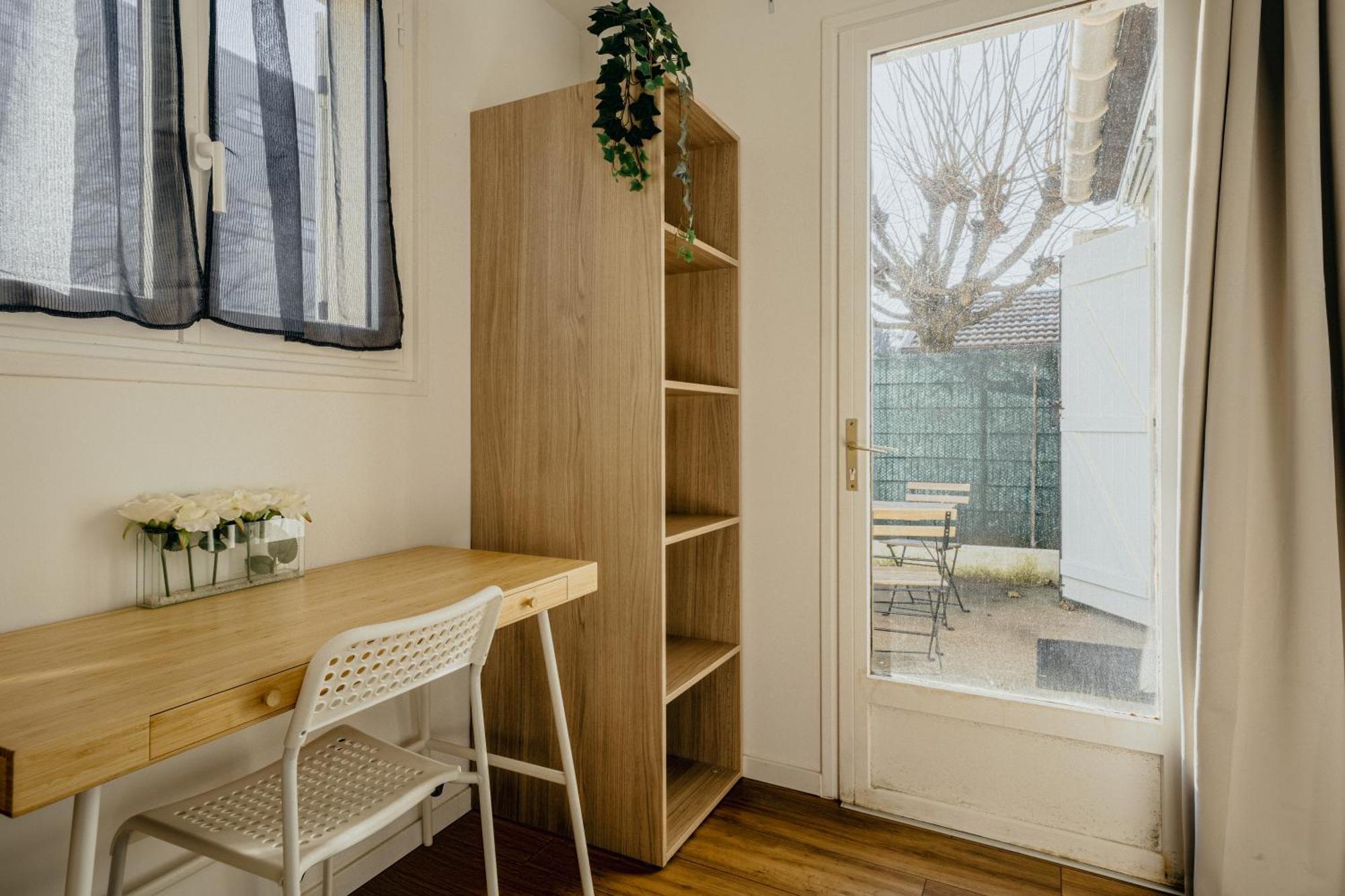 Charmante Maison Avec Jardin Sans Vis-A-Vis Saint-Fons エクステリア 写真